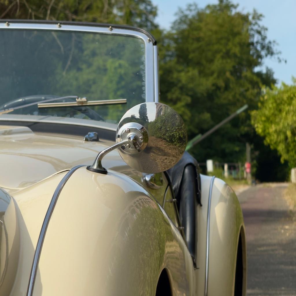TRIUMPH TR3 - 1957 LesAnciennes.com