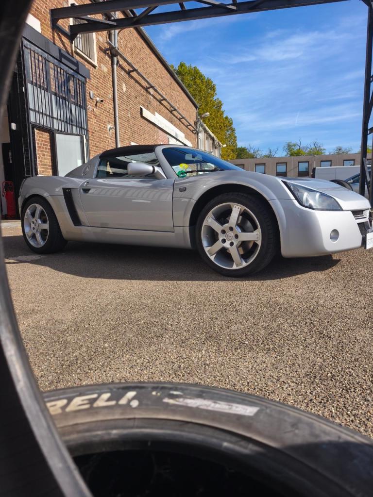 OPEL speedster 2.2 147 cv - 2003 LesAnciennes.com
