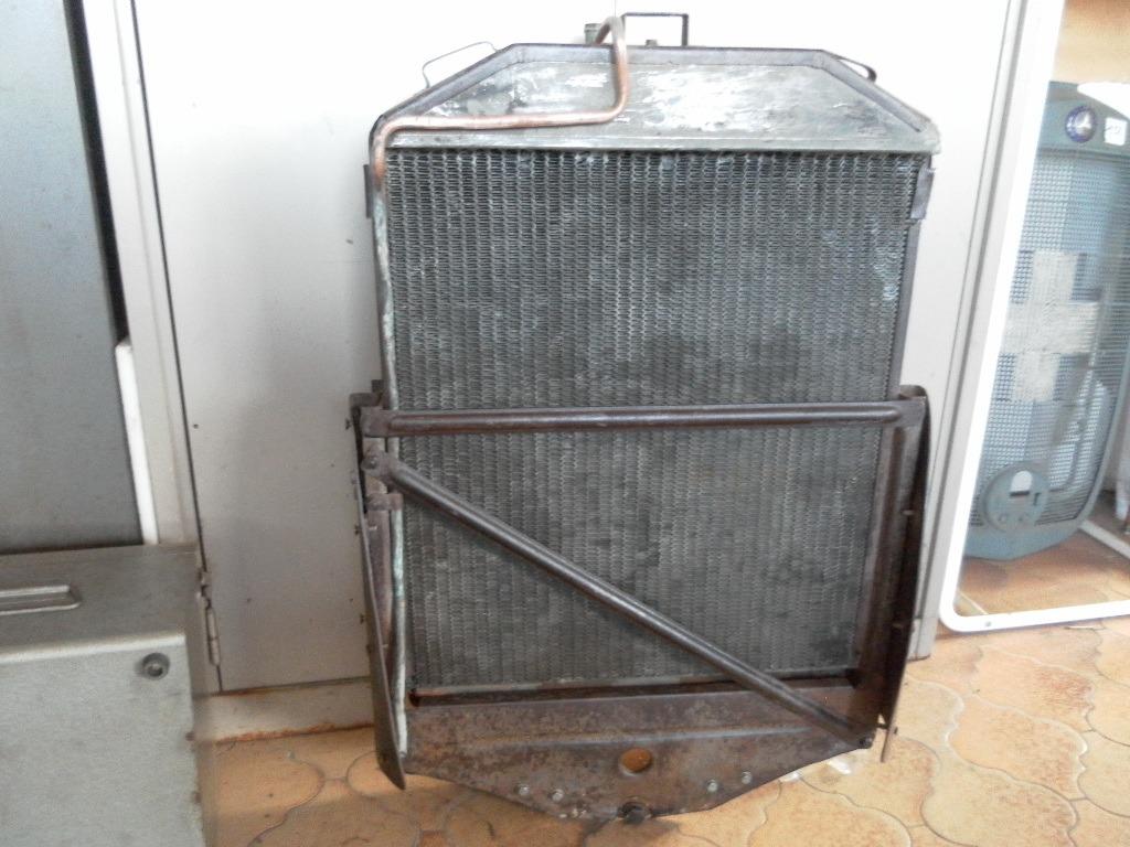 Radiateur DELAGE D8 LesAnciennes.com