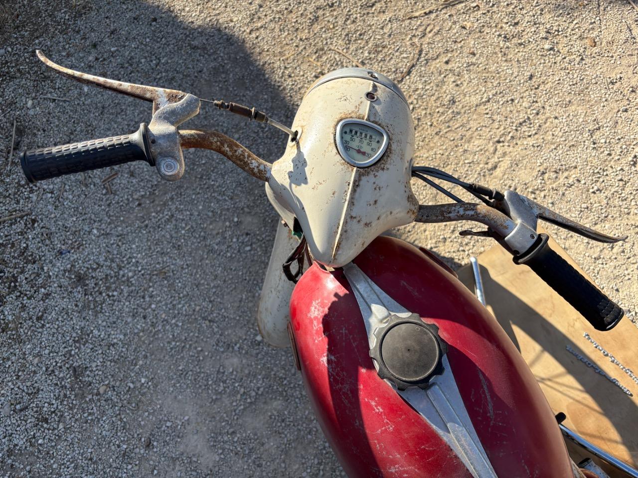 MAGNAT DEBON moteur proto 2 temps - 1956 LesAnciennes.com