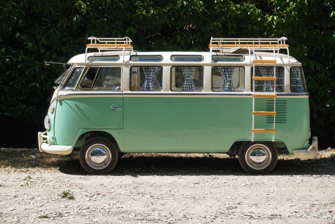 VOLKSWAGEN Combi 231 - 1975 LesAnciennes.com