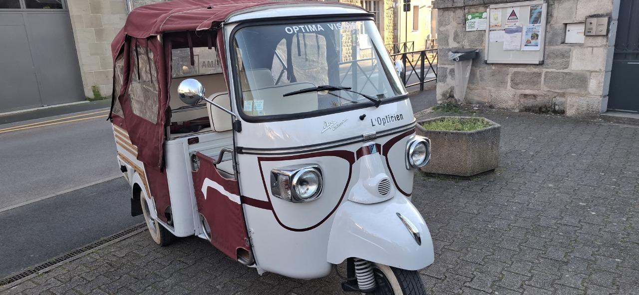PIAGGIO APE CALESSINO LesAnciennes.com