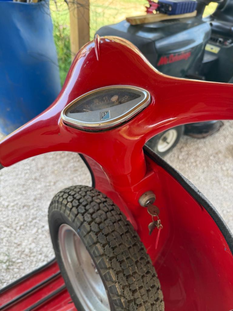 VESPA ACMA 125 - 1962 LesAnciennes.com