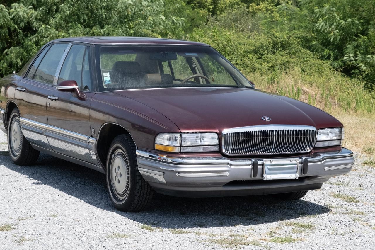 1991 Buick Park Avenue LesAnciennes.com