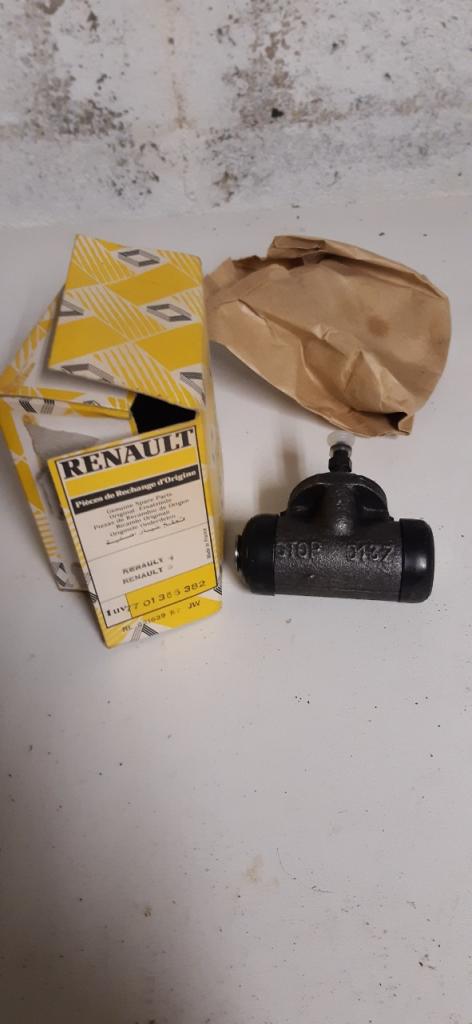 Cylindre de roue RENAULT LesAnciennes.com