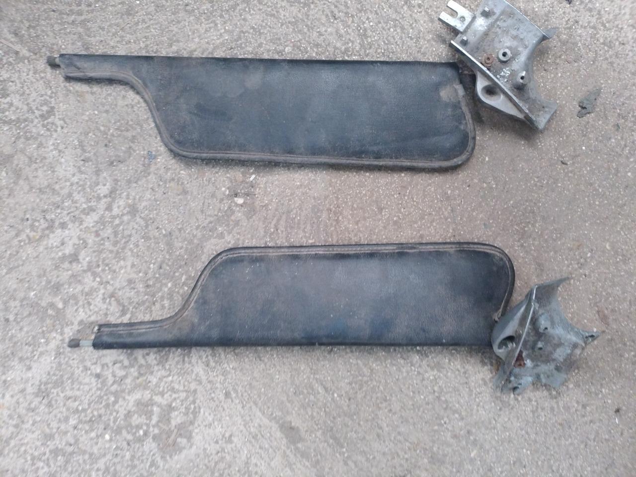 Pare soleil FORD Mustang 1971 1973 LesAnciennes.com