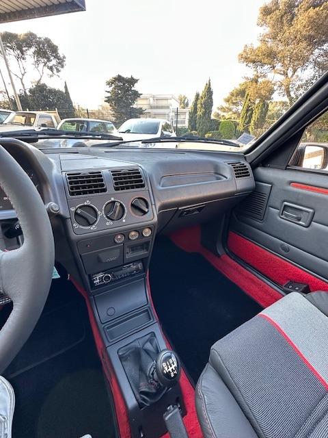 PEUGEOT 205 1.9L GTI - 1988 LesAnciennes.com