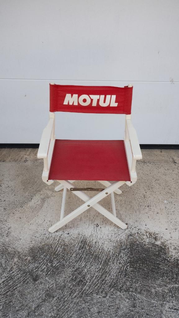 Motul 2 fauteuils de metteur en scène motul LesAnciennes.com