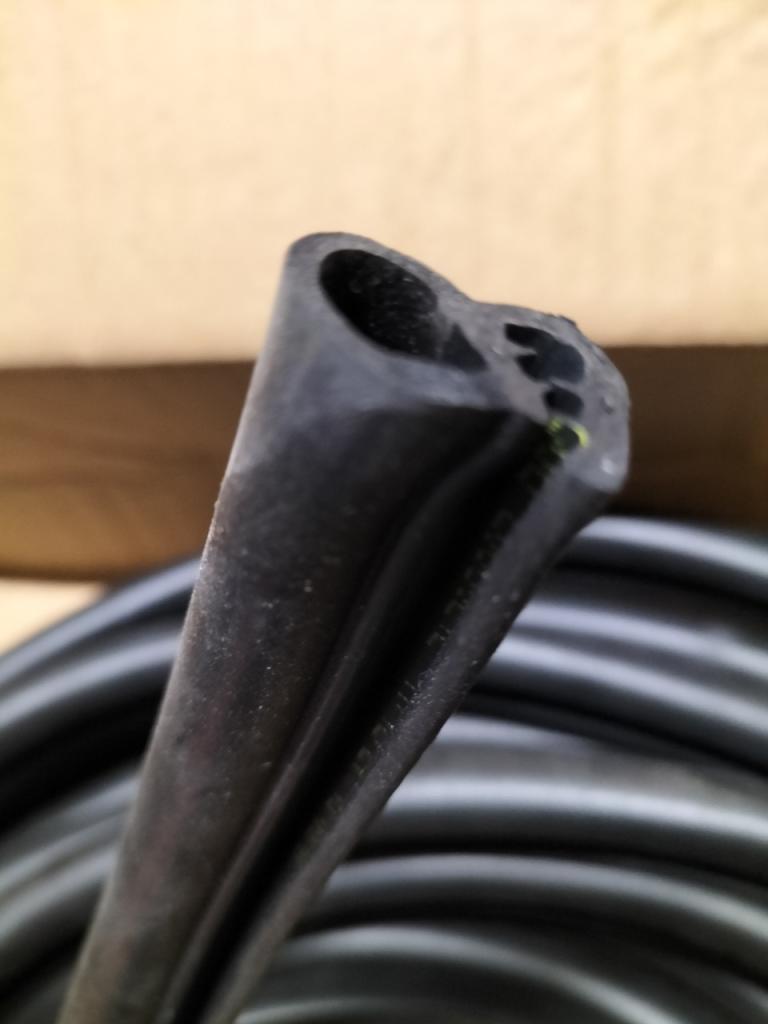 Kit joint PEUGEOT 404 berline LesAnciennes.com