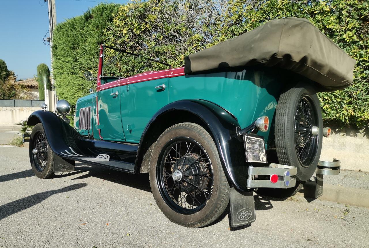 FORD A Torpedo - 1929 LesAnciennes.com