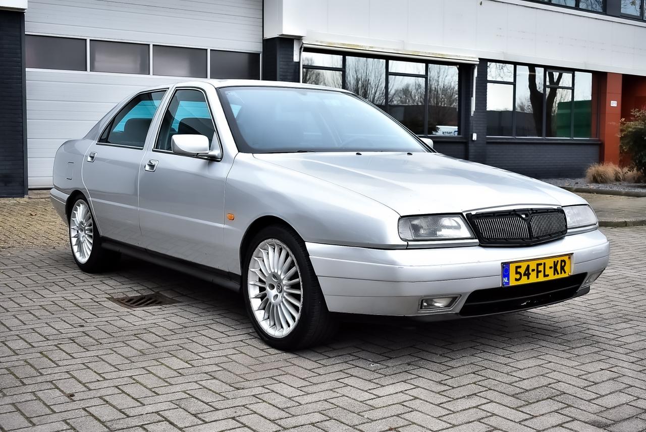 2000 Lancia Kappa 2,0L 20V V.I.S. Sedan LesAnciennes.com