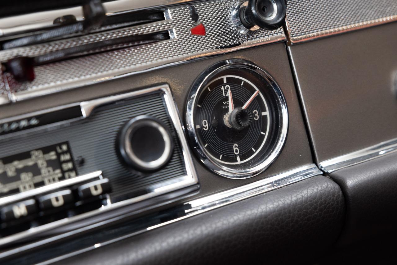 MERCEDES 230 SL 230SL - Pagode - 1966 LesAnciennes.com