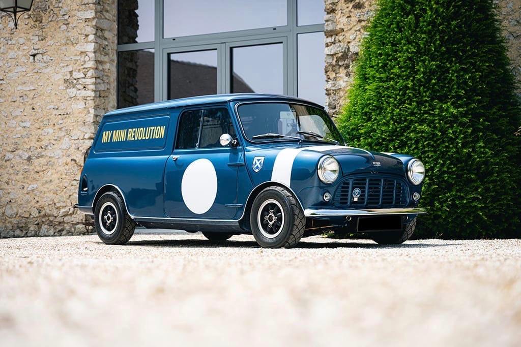 MORRIS Mini Van Outlaw Ecurie - 1975 LesAnciennes.com