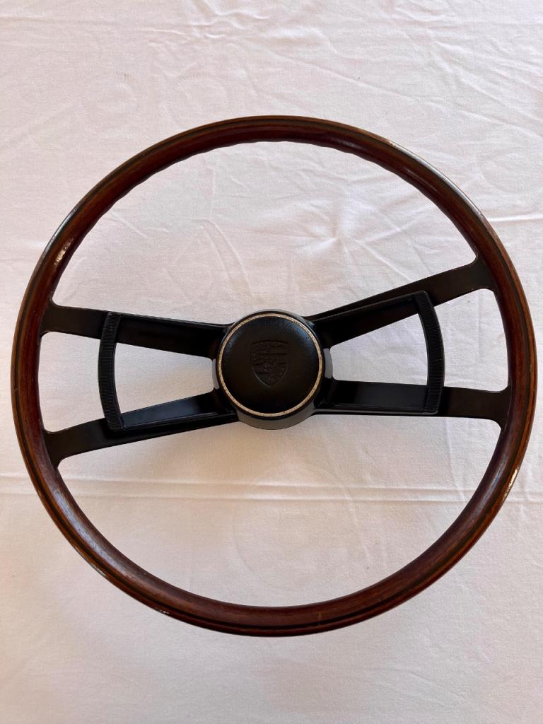 Volant bois 42 cm Porsche 911 Classic d’époque LesAnciennes.com