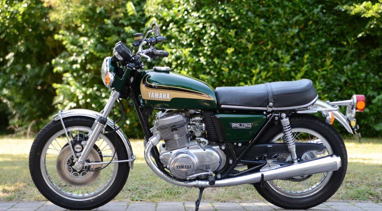 Commodo YAMAHA TX 750 YAMAHA LesAnciennes.com