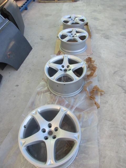 Jantes pour Ferrari California LesAnciennes.com