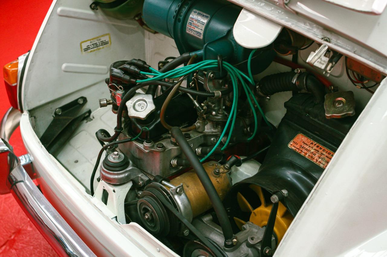 SEAT 600 D - 1968 LesAnciennes.com