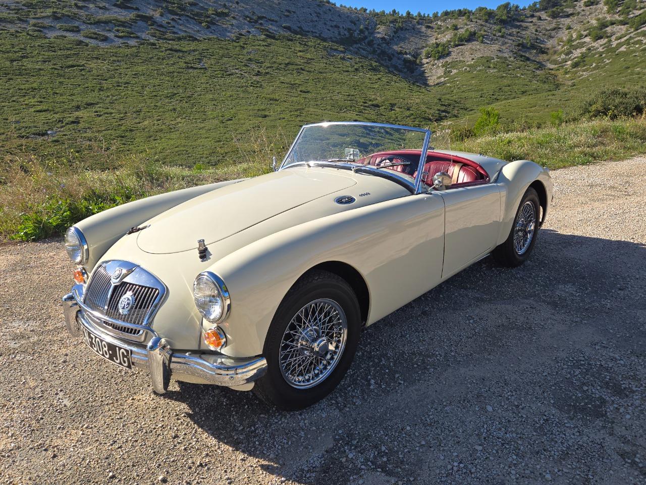 MG MGA - 1961 LesAnciennes.com
