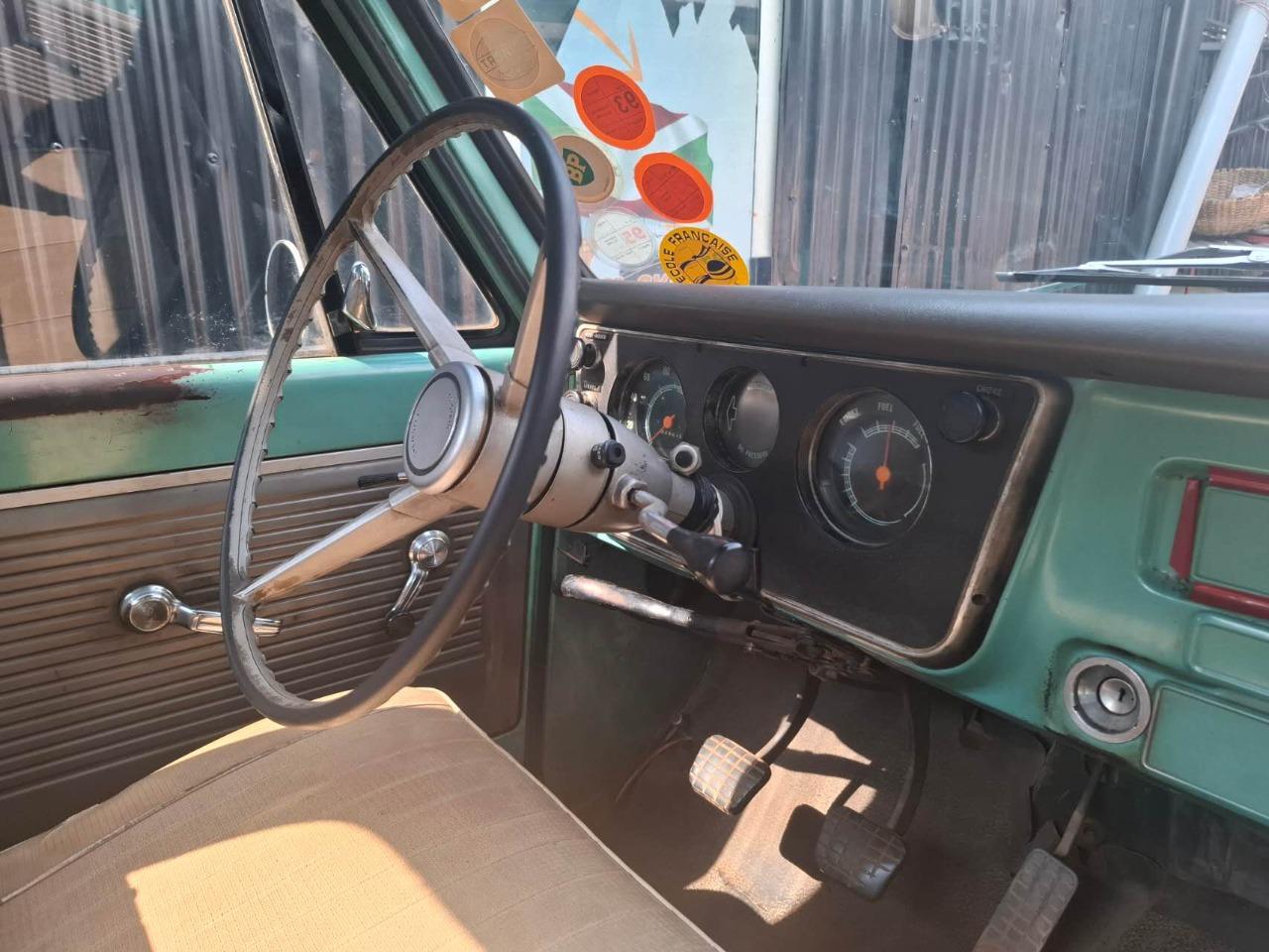 CHEVROLET C10 - 1968 LesAnciennes.com