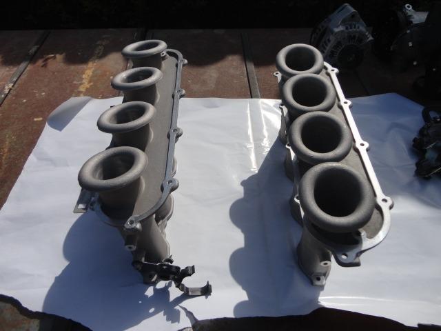 Collecteurs d\'admission pour Ferrari 458 LesAnciennes.com