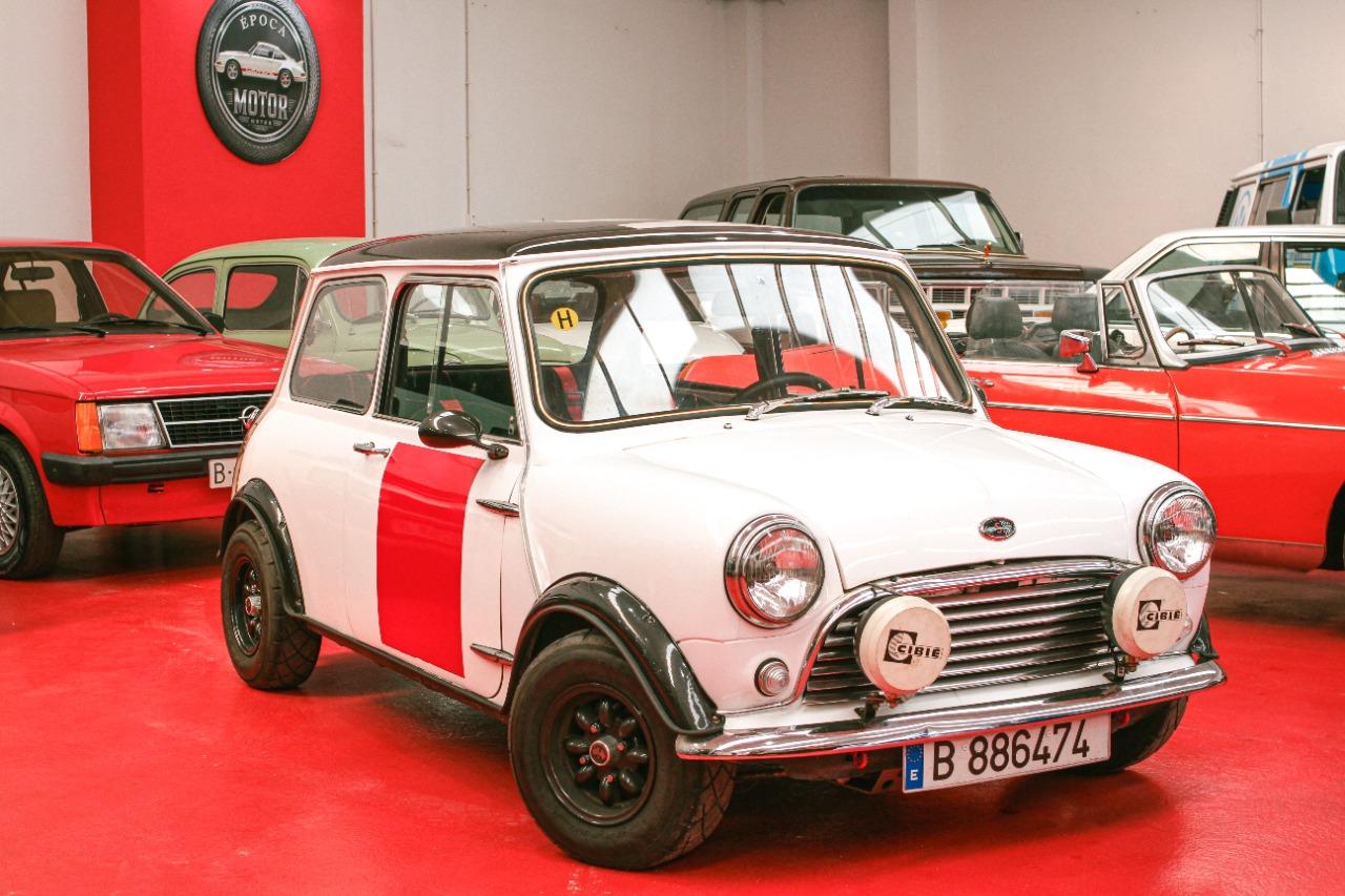 AUSTIN Mini 1275 GT - 1971 LesAnciennes.com