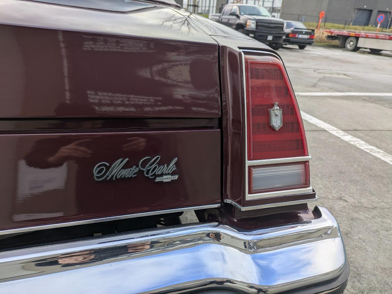 CHEVROLET Monte Carlo Landau coupé - 1976 LesAnciennes.com