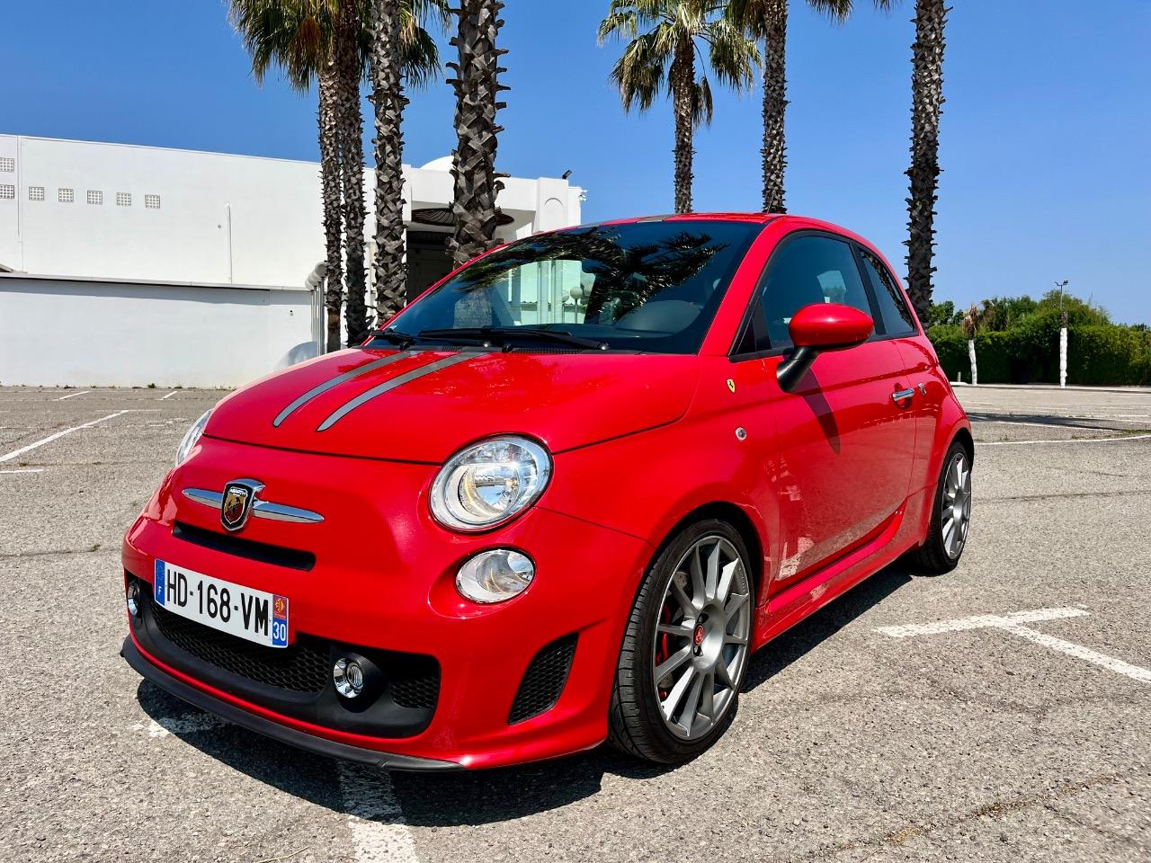 FIAT ABARTH 500 Ferrari Dealers N183 LesAnciennes.com