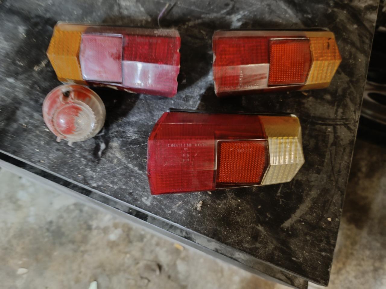 Feux CITROEN Dyane LesAnciennes.com