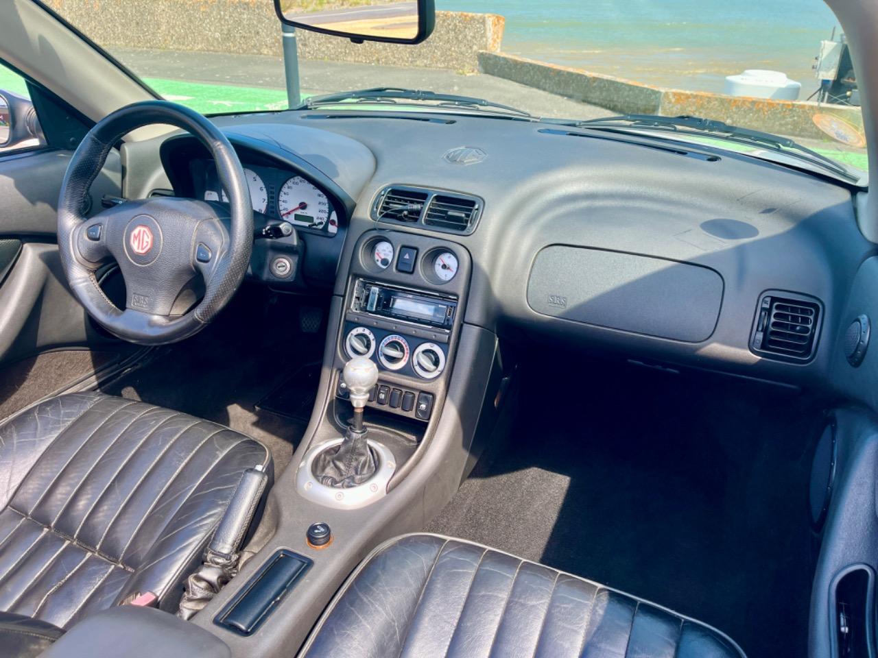 MG MGF 1.8 VVC - 2000 LesAnciennes.com