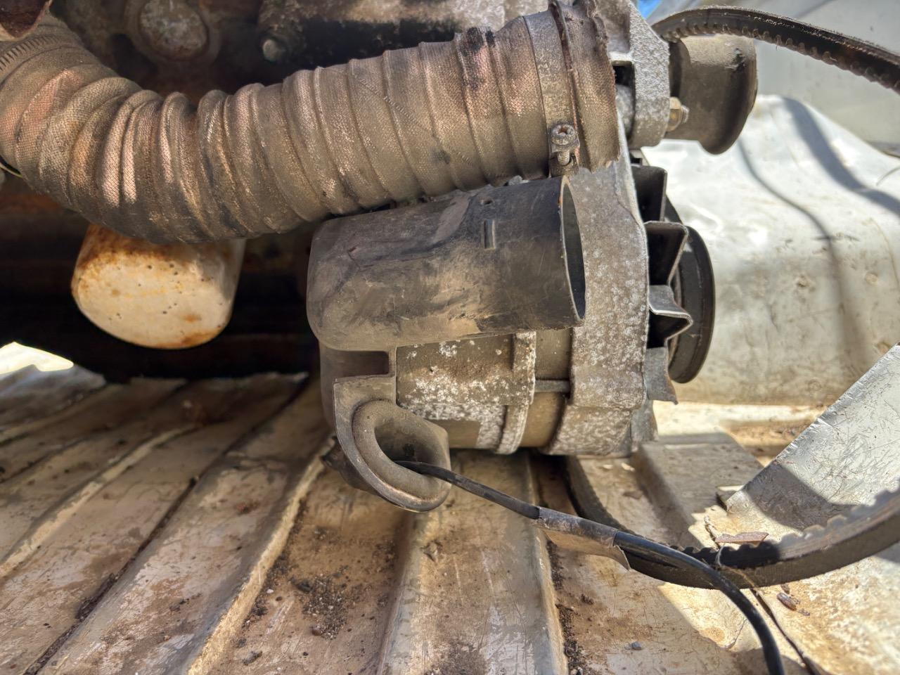 Moteur boite AUDI 100 LesAnciennes.com