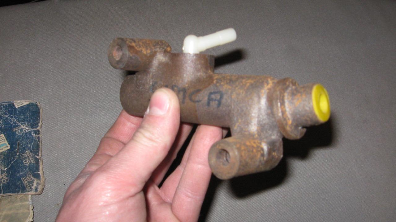 Emetteur d'embrayage TALBOT Horizon LesAnciennes.com