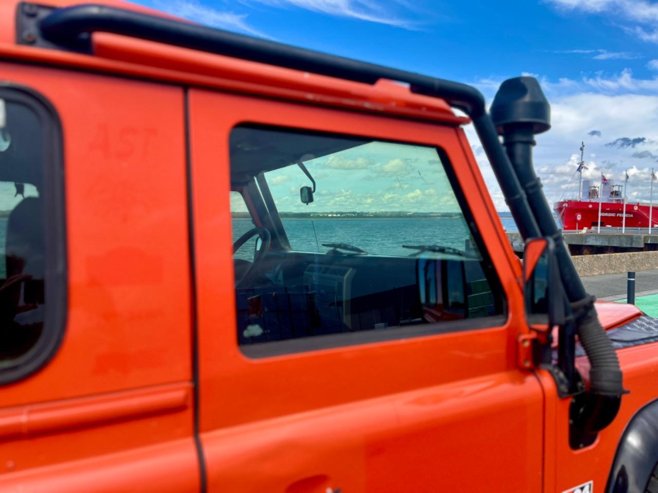 LAND ROVER Defender 90 TD5 G4 EDITION - 2003 LesAnciennes.com