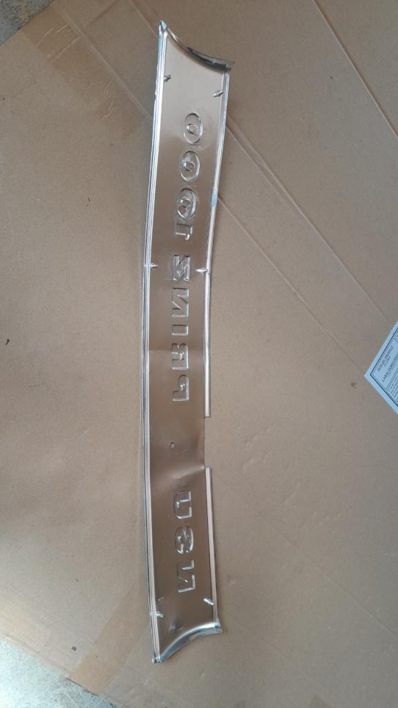 Lot de pièces NSU 1000 C LesAnciennes.com