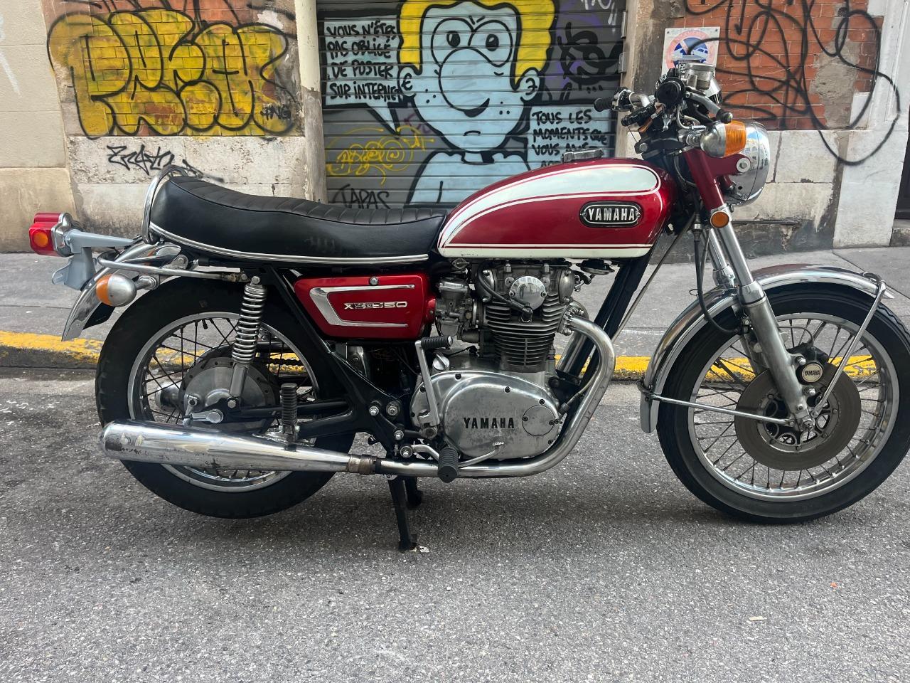 YAMAHA XS 650 XS2 - 1972 LesAnciennes.com