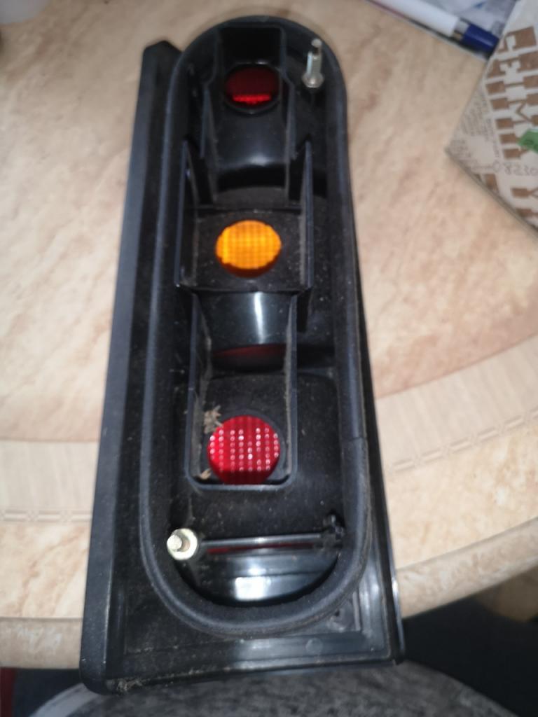 Cabochon RENAULT Super 5 LesAnciennes.com