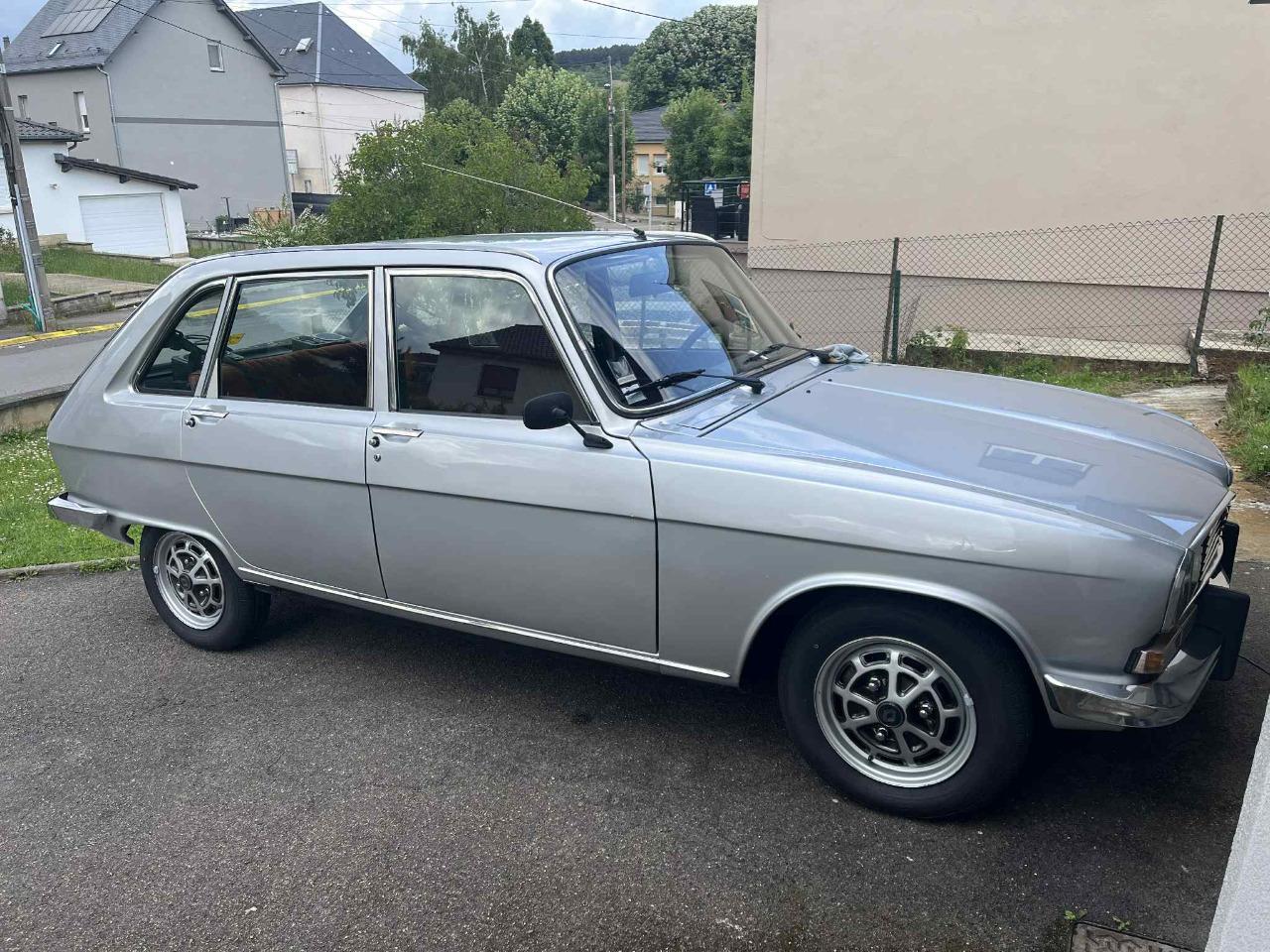 RENAULT 16 (R16) TX - 1980 LesAnciennes.com