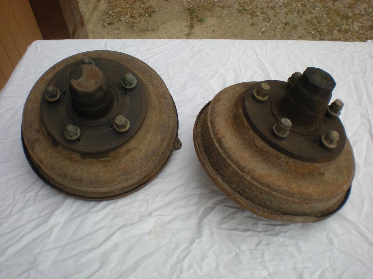 Pièces RENAULT Vivaquatre KZ 9/KZ 11 LesAnciennes.com