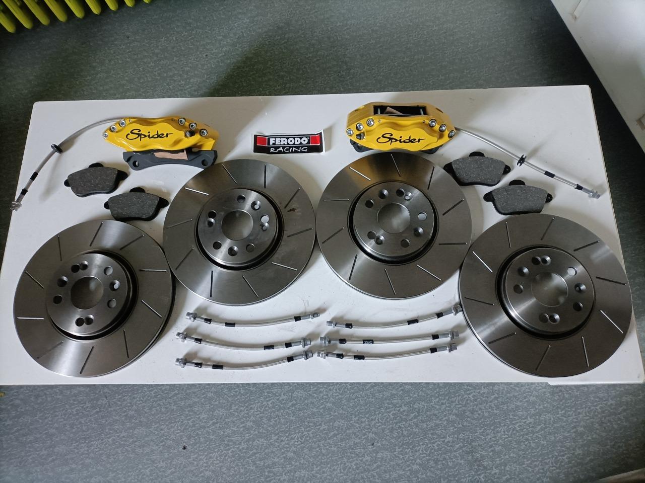 RENAULT Spider Freins LesAnciennes.com