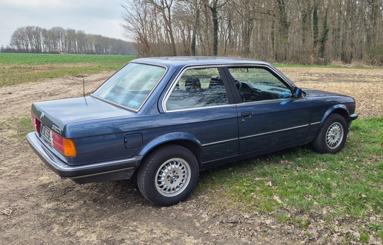 BMW 320 - 1985 LesAnciennes.com