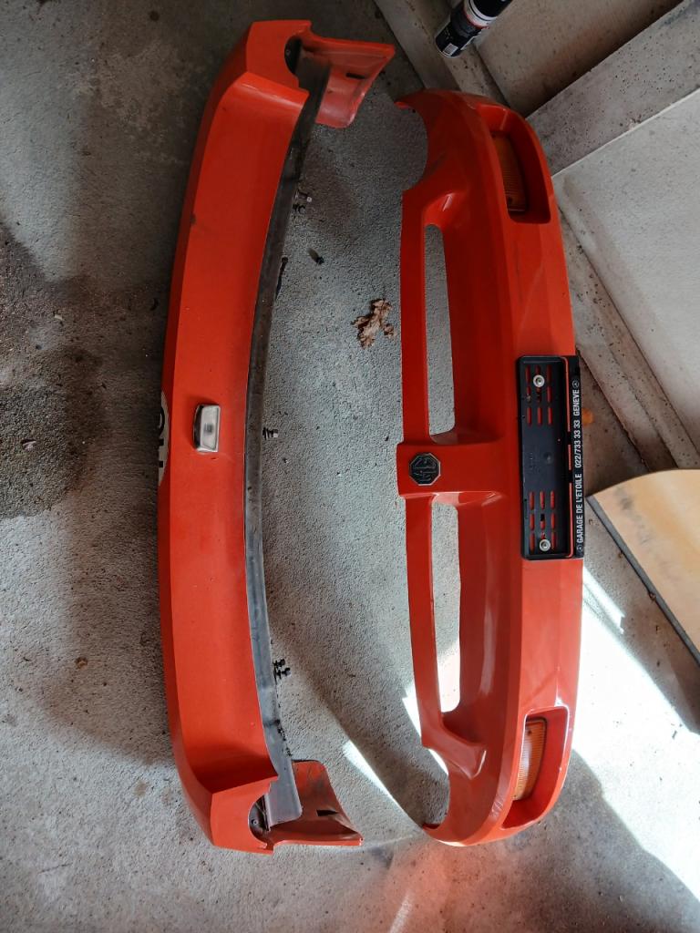 Pare choc MG MGB LesAnciennes.com