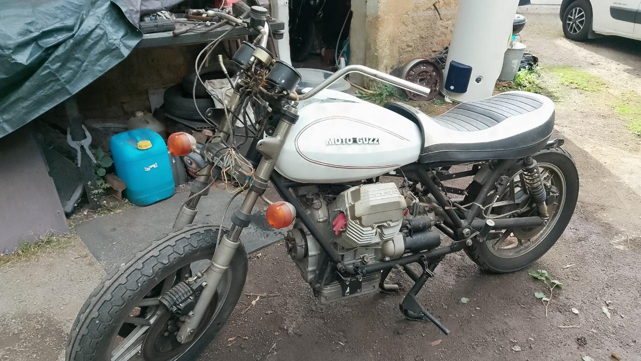 MOTO GUZZI California 1000cc - 1982 LesAnciennes.com