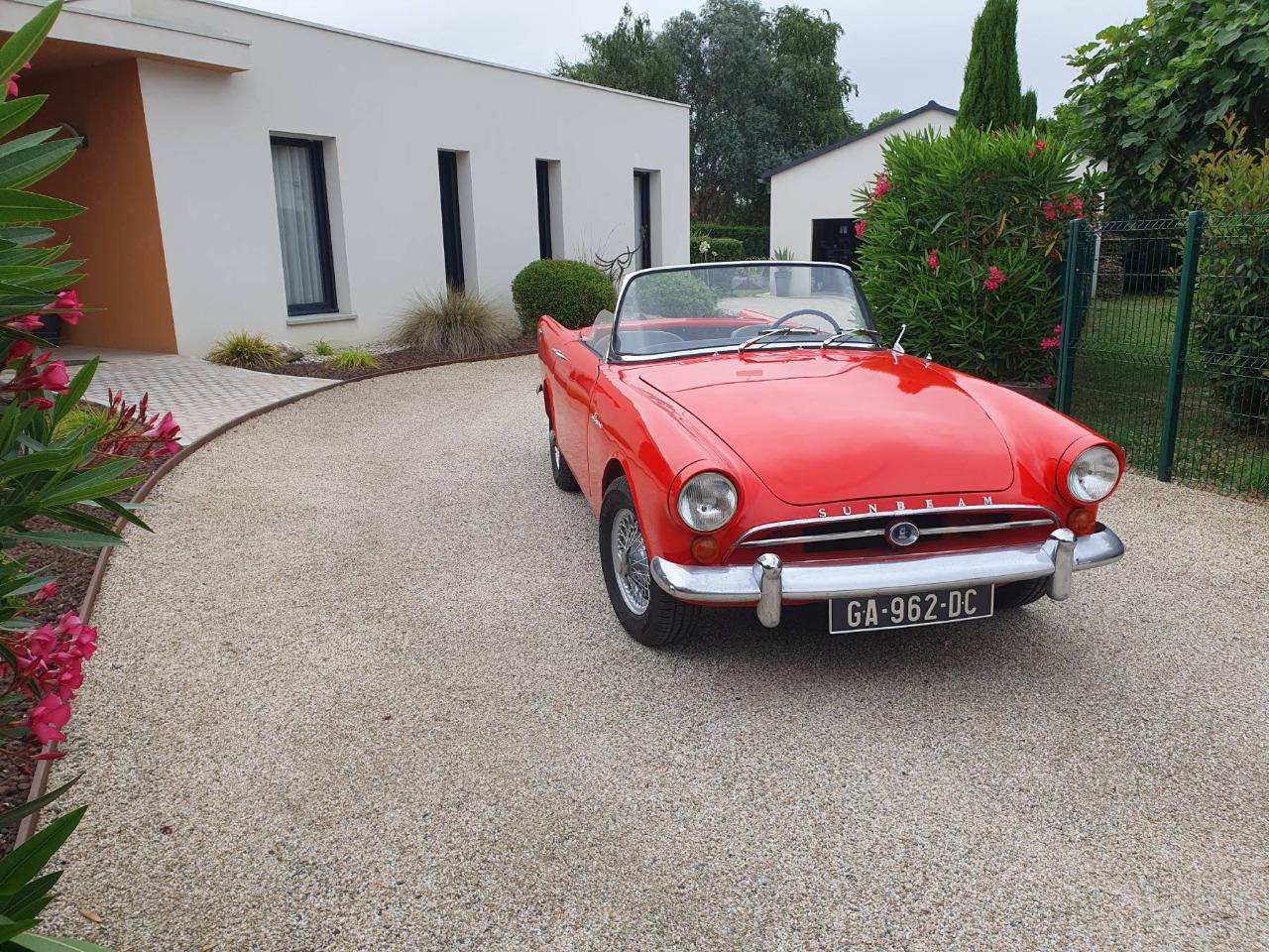 SUNBEAM Alpine - 1961 LesAnciennes.com