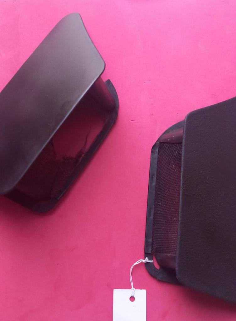 FIAT 500 Topolino grilles de capote LesAnciennes.com