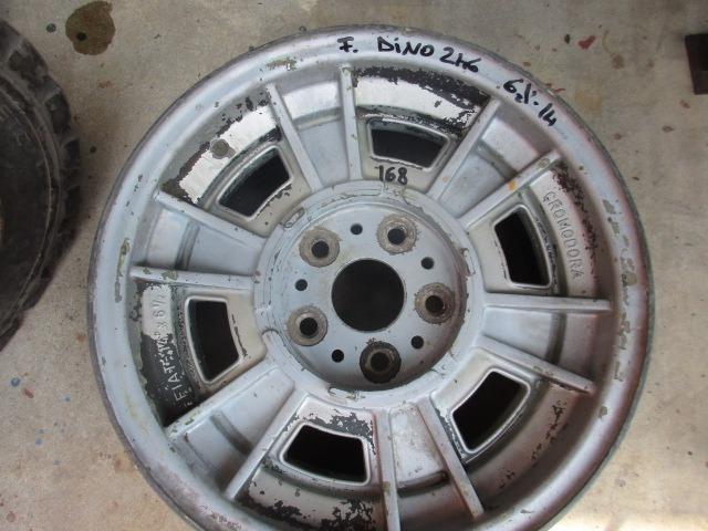 Jante pour Ferrari Dino 246 LesAnciennes.com