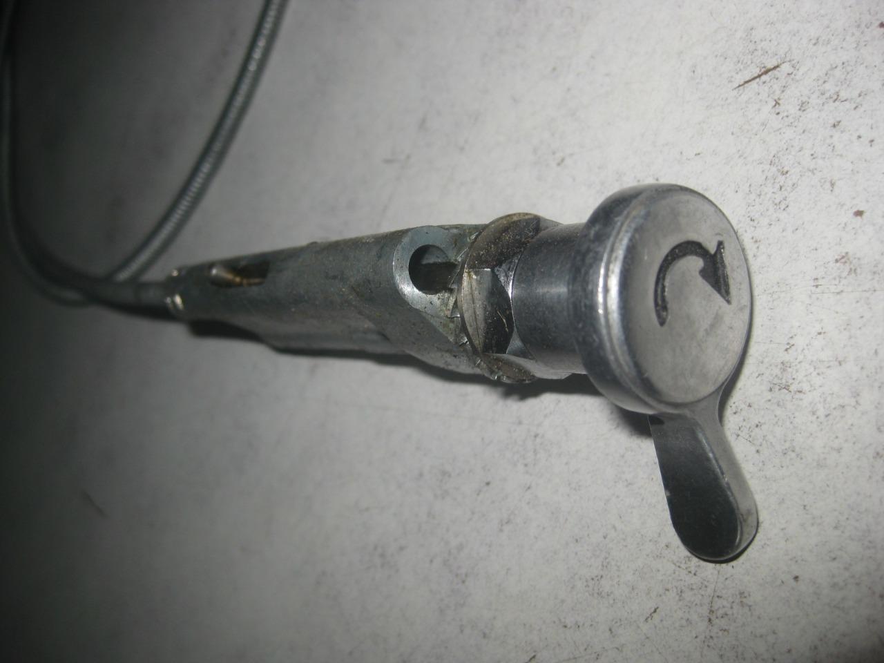 Tirette d'avance neuve, jamais montée LesAnciennes.com