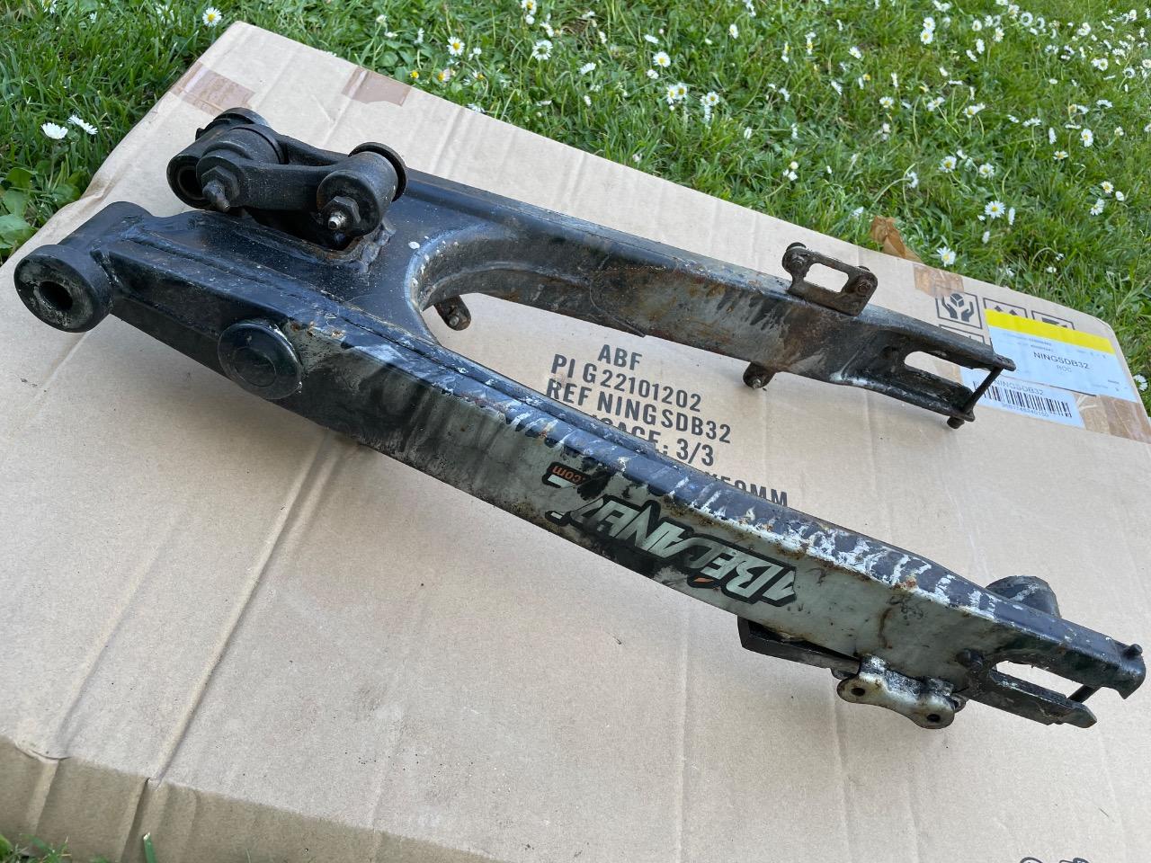 Bras Oscillant YAMAHA XTE600 3TB 1990. LesAnciennes.com