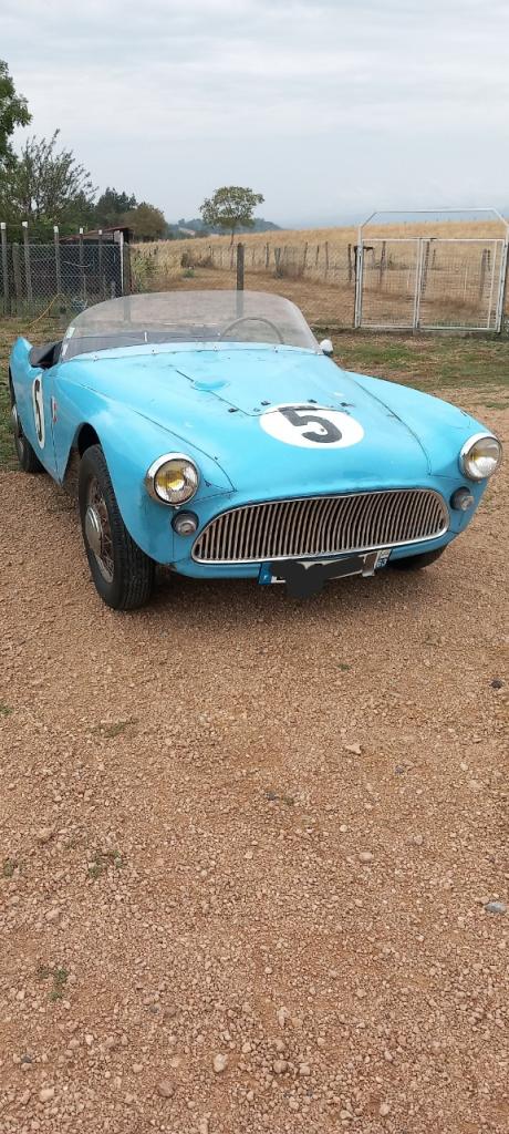 SIMCA Aronde 90a - 1959 LesAnciennes.com