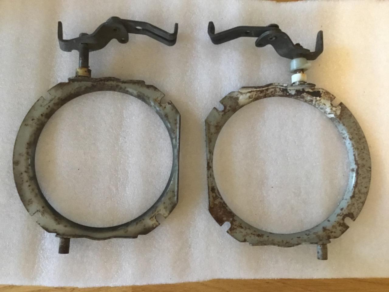 Supports CITROEN DS LesAnciennes.com