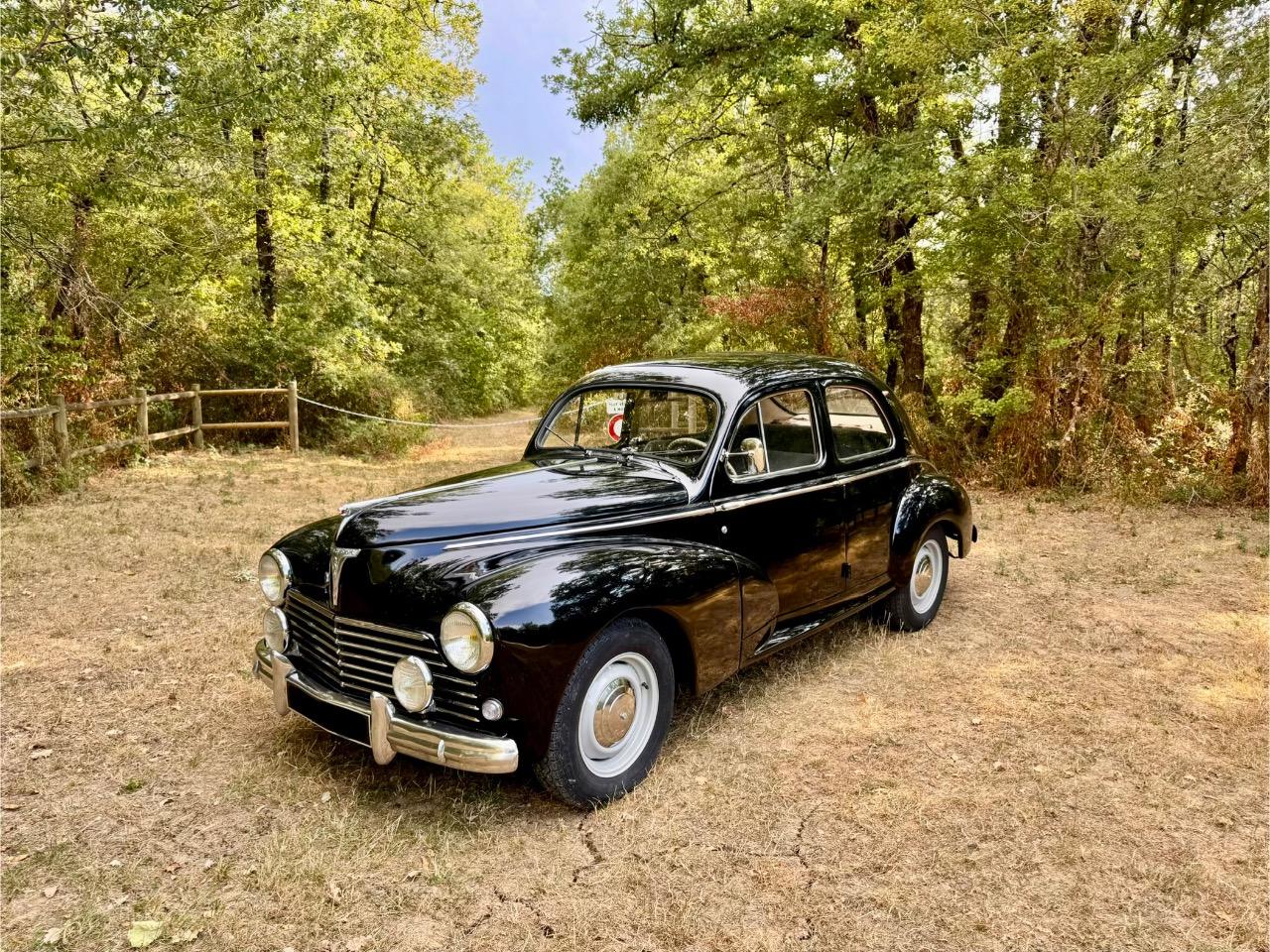 PEUGEOT 203 - 1954 LesAnciennes.com