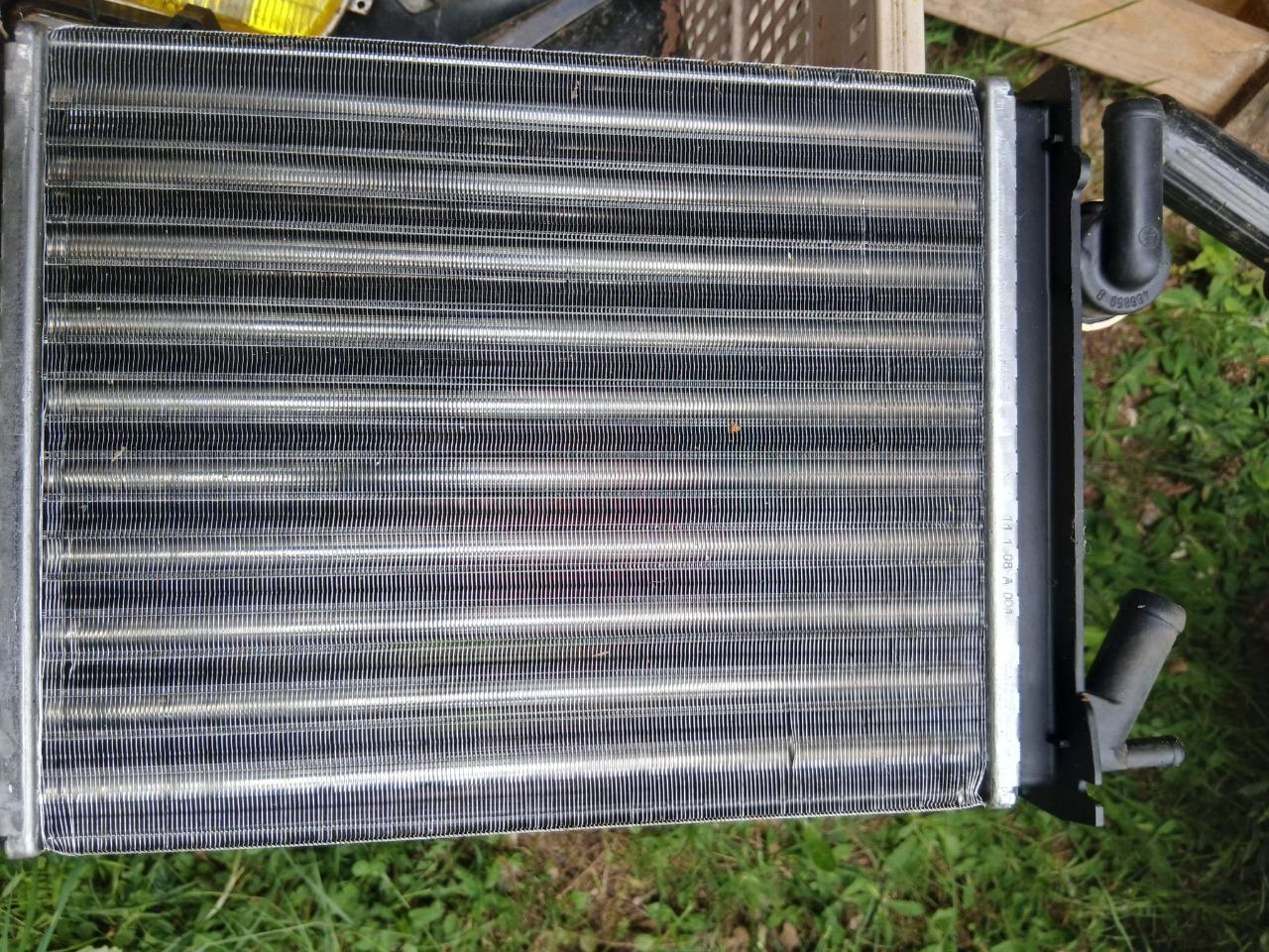 Radiateur chauffage LesAnciennes.com